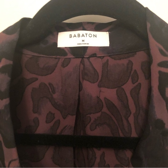 **nwot** Aritzia Babaton Sleeveless Power Blouse NWT Babaton - Picture 4 of 7